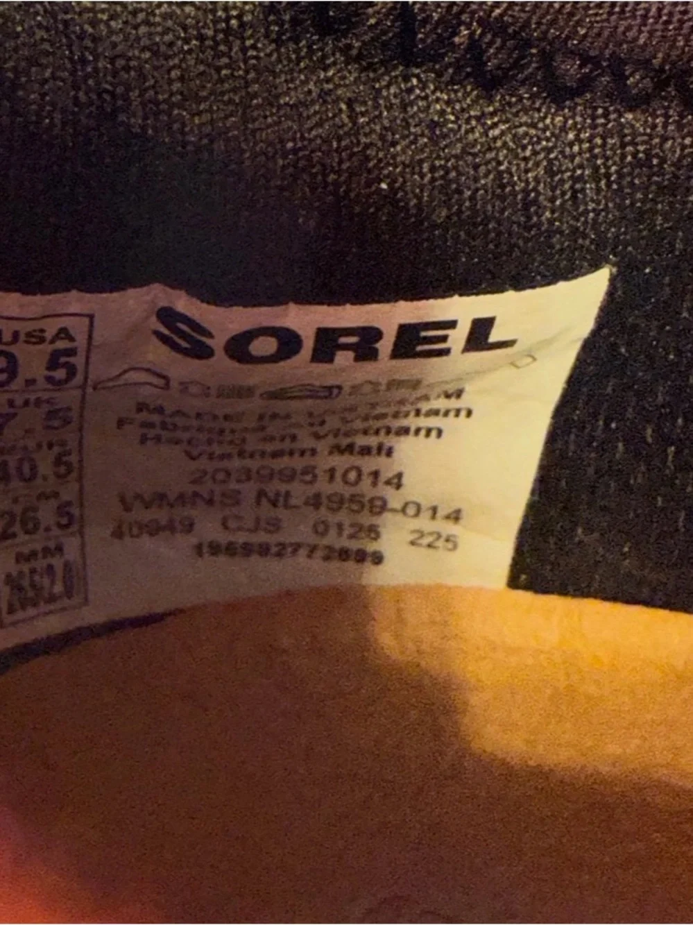 Sorel slip athletic